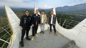 The Dudas minus 1 di Bukit Rhema (Gereja Ayam)